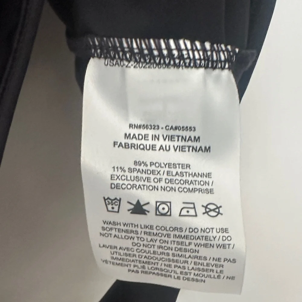 Nike Women's Black Cropped Scoop-Neck Tee Tie Back - Picture 7 of 7